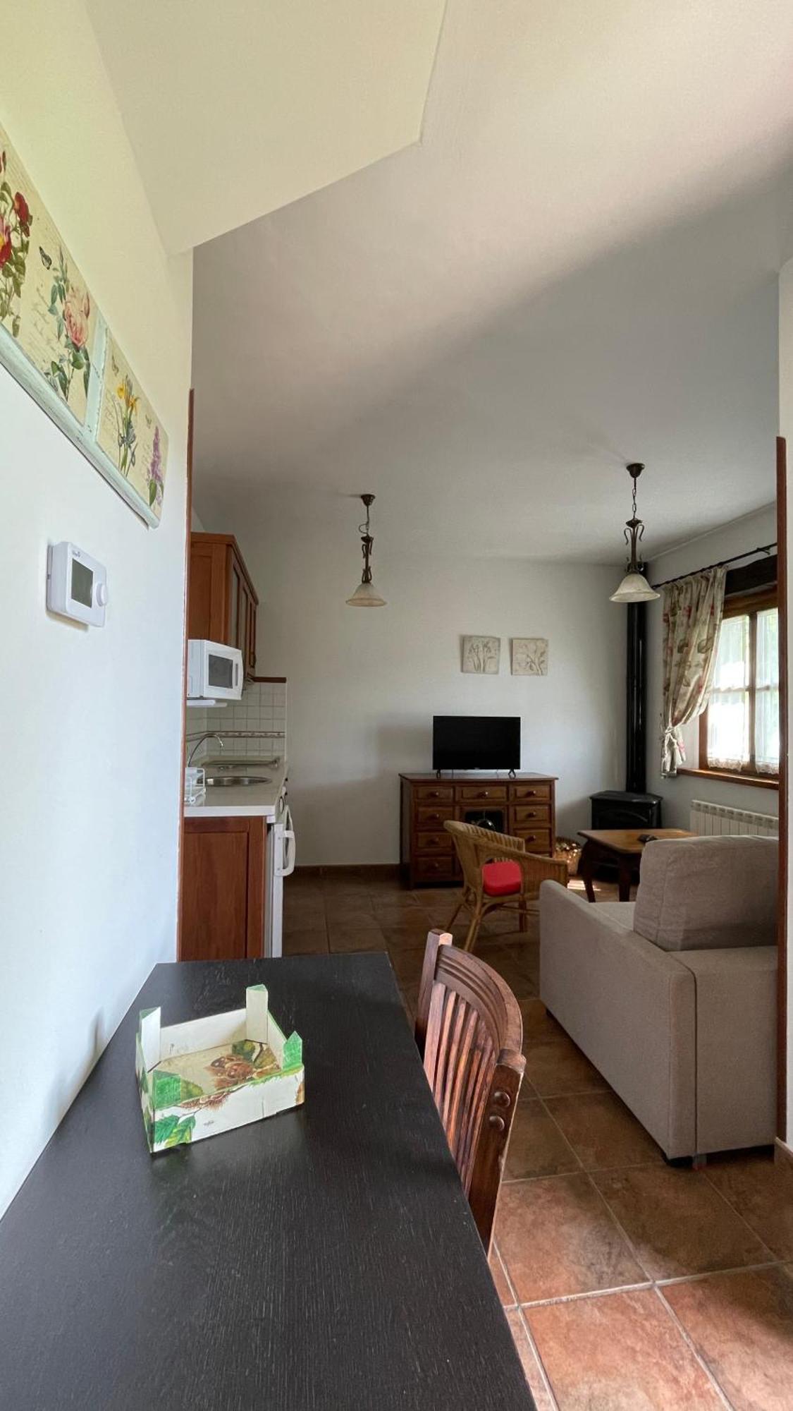 Apartamentos El Picoretu Mestas De Con Ngoại thất bức ảnh