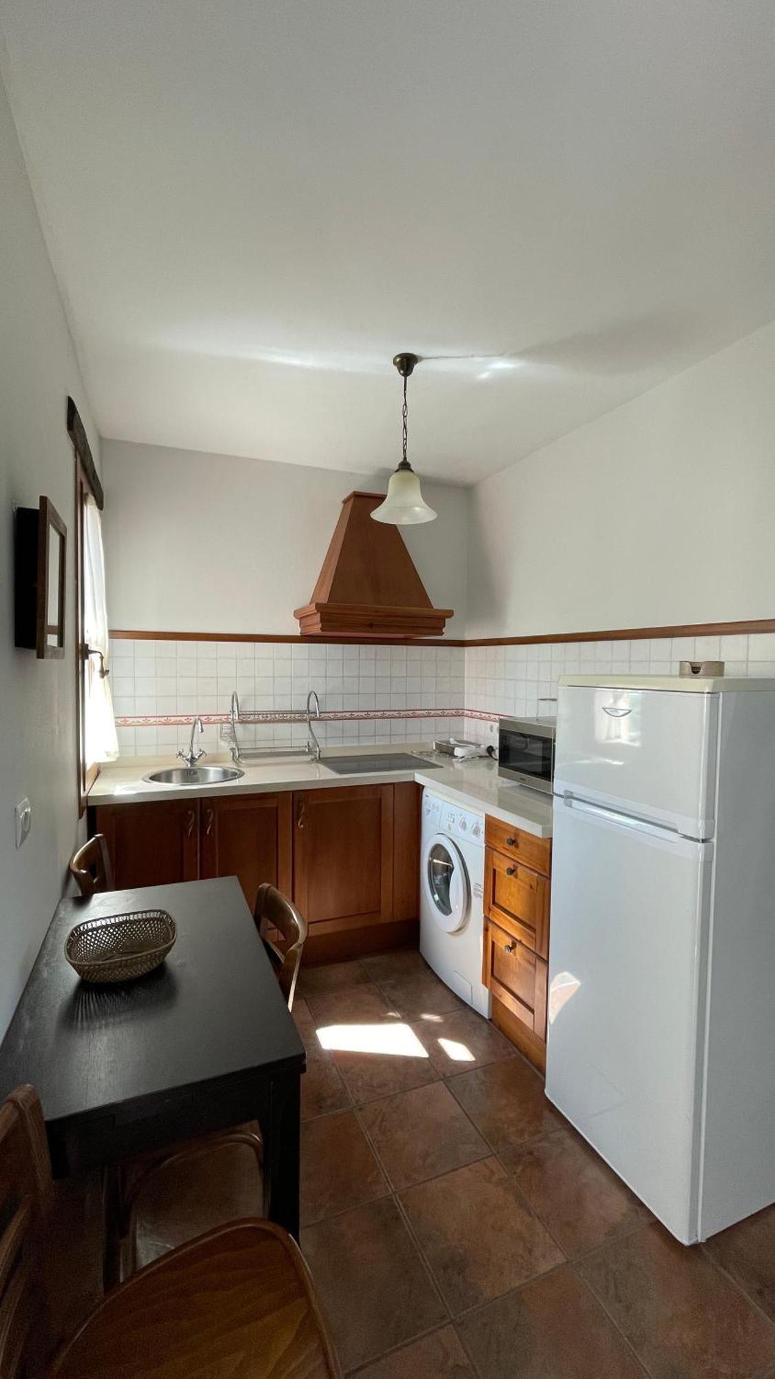 Apartamentos El Picoretu Mestas De Con Ngoại thất bức ảnh